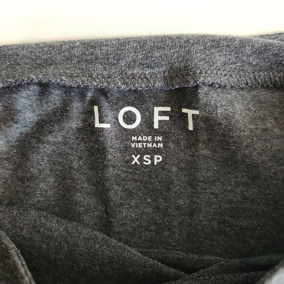 Ann Taylor LOFT Off The Shoulder‎ Top Tee Charcoal Gray Womens XSP EUC - Picture 4 of 7